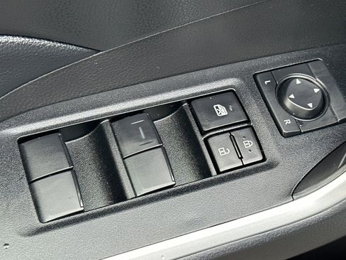 Used 2025 Toyota RAV4 LE image 12