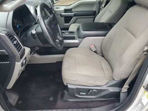 Used 2015 Ford F150 XLT w/ Equipment Group 302A Luxury RWD image 5