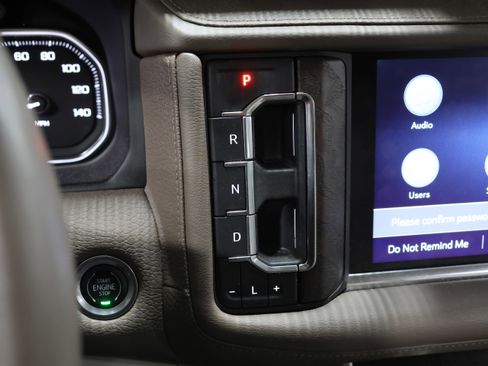 Used 2021 GMC Yukon XL Denali image 24