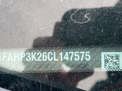 Used 2012 Ford Focus SE image 3