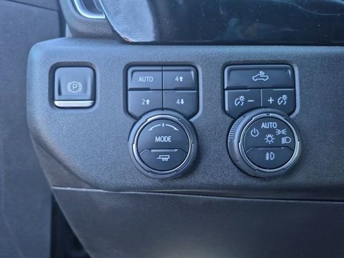 Used 2023 Chevrolet Silverado 1500 RST w/ Z71 Off-Road Package image 24