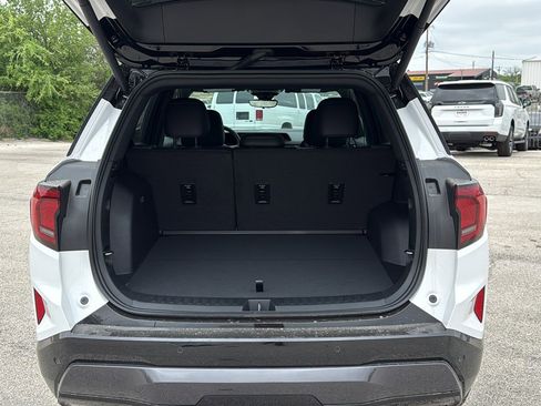 New 2026 GMC Terrain AT4 w/ Convenience Package III AWD/4WD image 24