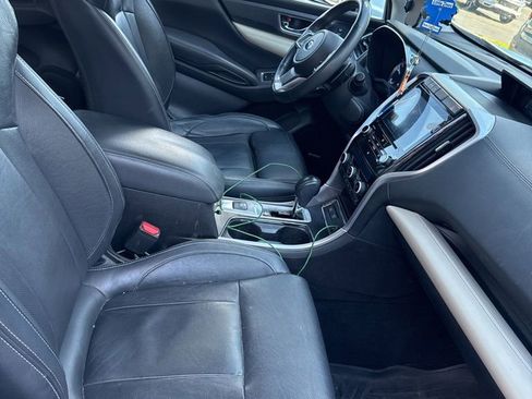 Used 2019 Subaru Ascent Limited w/ Popular Package #2 AWD/4WD image 9