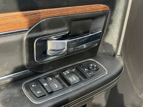 Used 2017 RAM 2500 Laramie image 13