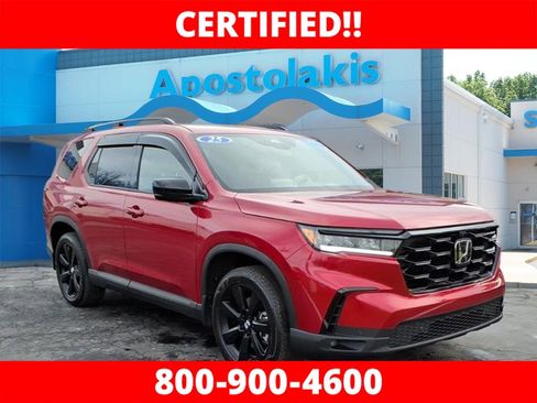 Certified 2025 Honda Pilot Black Edition image 1