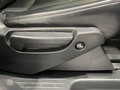 Used 2022 INFINITI QX60 Luxe w/ Performance Audio Package image 25