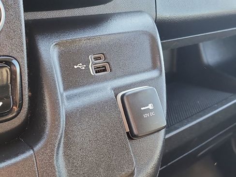 Used 2023 RAM ProMaster 2500 image 22