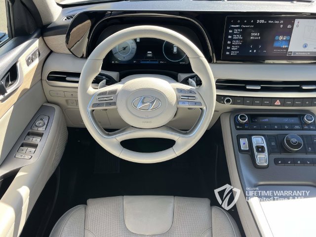 Used 2024 Hyundai Palisade Limited FWD image 22