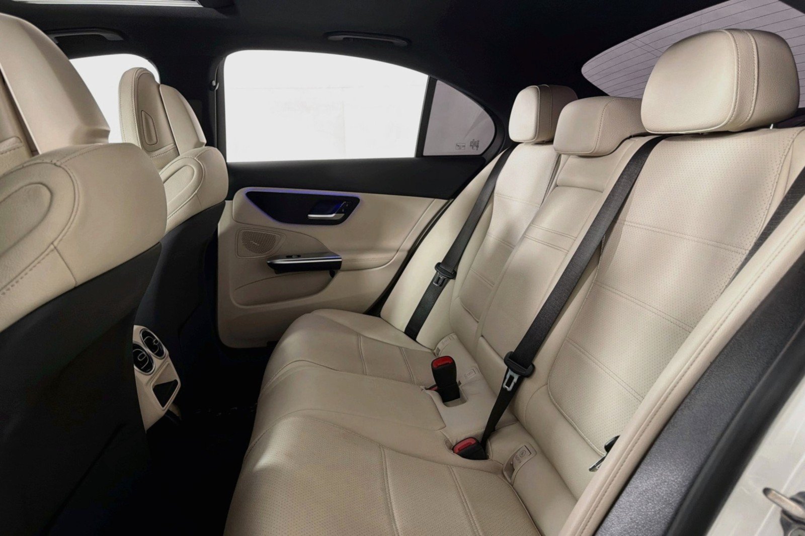 Certified 2024 Mercedes-Benz C 300 Sedan image 8