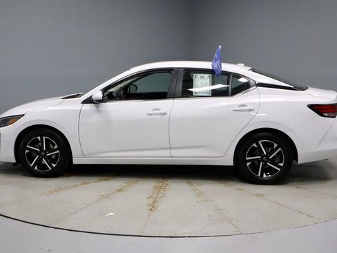 Certified 2024 Nissan Sentra SV image 6