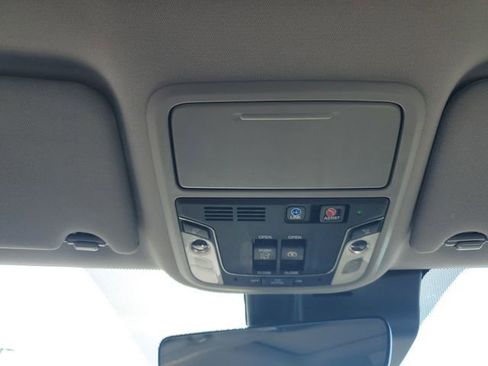 Used 2022 Honda Pilot Elite image 25