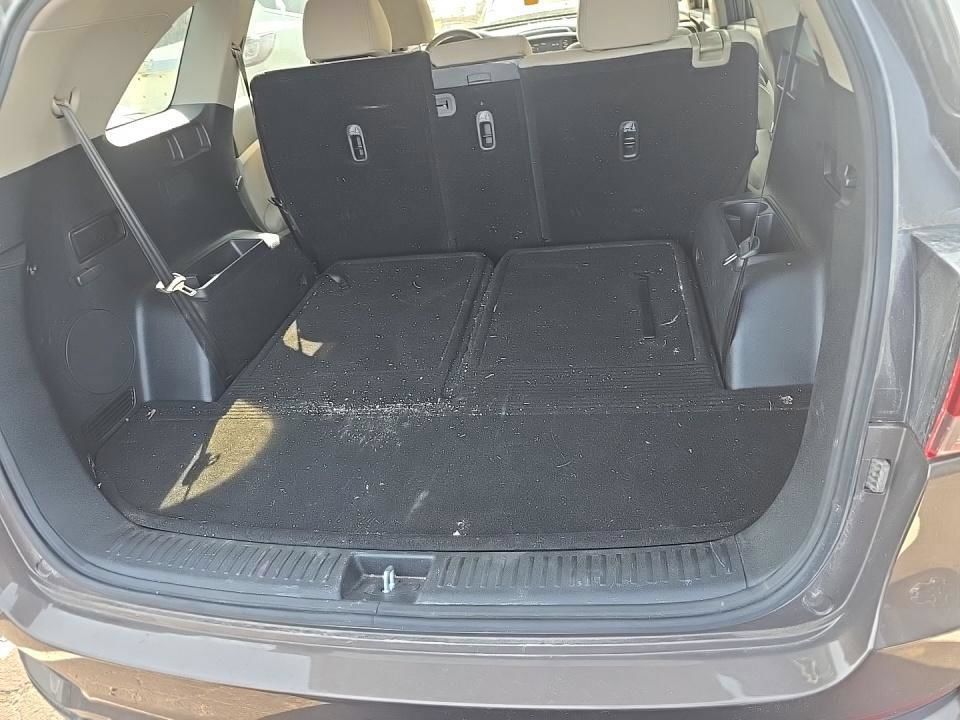 Used 2019 Kia Sorento FWD image 10