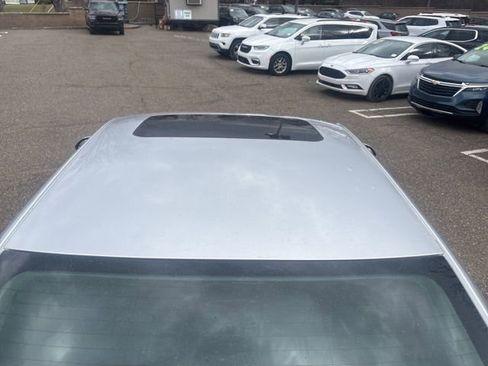 Used 2014 Lincoln MKZ w/ Equipment Group 101A Select image 6