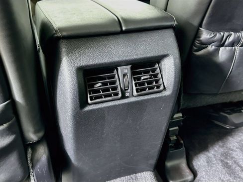 Used 2014 Lexus GX 460 AWD/4WD image 37