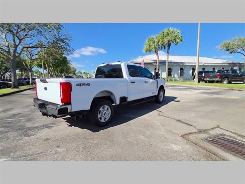 Used 2025 Ford F250 XLT image 36