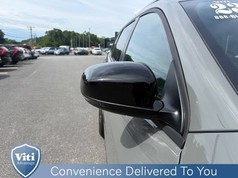Used 2023 Jeep Cherokee Altitude Lux AWD/4WD image 10