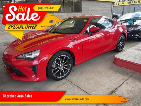 Used 2017 Toyota 86 image 1