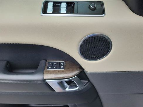 Used 2019 Land Rover Range Rover Sport HSE AWD/4WD image 6