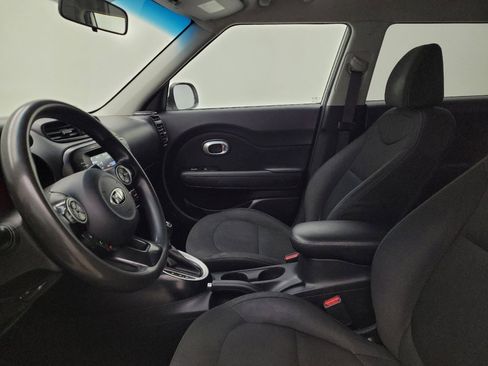 Used 2019 Kia Soul w/ Convenience Package image 17