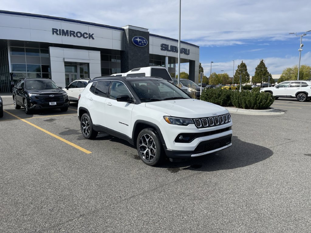 Used 2025 Jeep Compass Limited AWD/4WD image 12