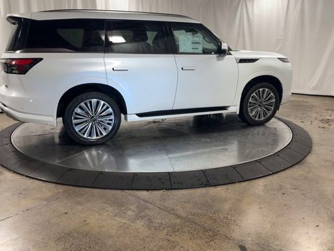 New 2025 INFINITI QX80 Sensory w/ Premium Cargo Package image 2
