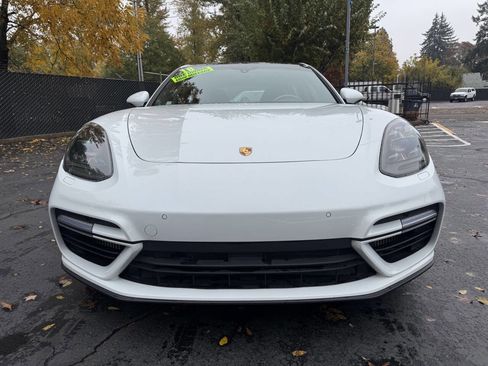 Used 2018 Porsche Panamera Turbo image 7
