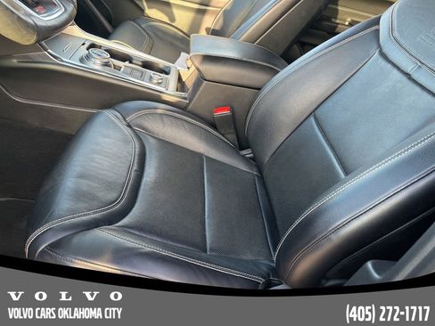 Used 2020 Ford Explorer ST w/ ST Street Pack image 8