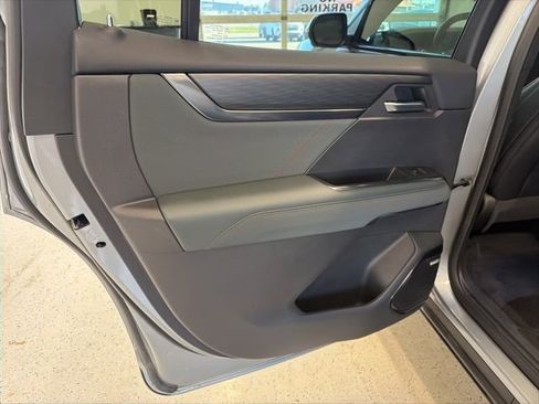 Used 2025 GMC Acadia AT4 w/ LPO, Floor Liner Package AWD/4WD image 47