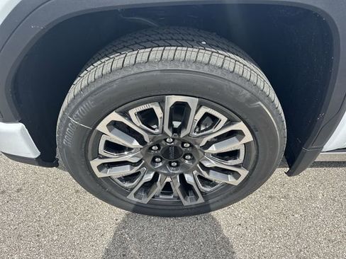 New 2026 GMC Sierra 1500 Denali Ultimate image 10