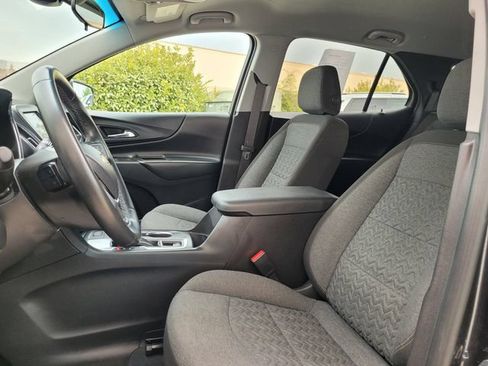 Used 2023 Chevrolet Equinox LT FWD image 12