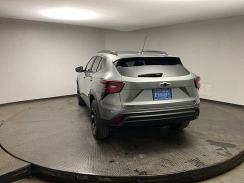 New 2026 Chevrolet Trax LT w/ Driver Confidence Package image 5