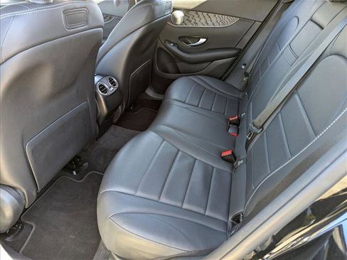 Used 2018 Mercedes-Benz GLC 300 4MATIC Coupe image 18