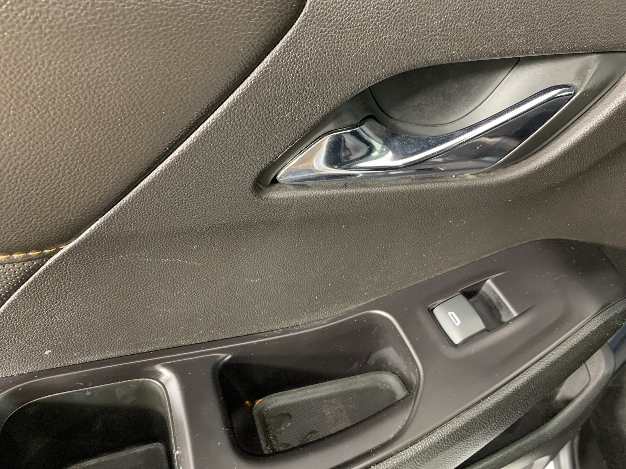Used 2019 Chevrolet Traverse Premier AWD/4WD image 31