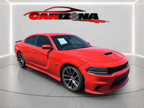 Used 2016 Dodge Charger R/T Scat Pack w/ Beats Audio Group RWD image 2