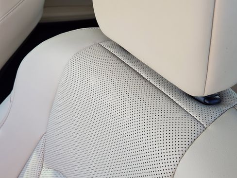 Used 2022 Lexus RX 350 FWD w/ Premium Package image 17