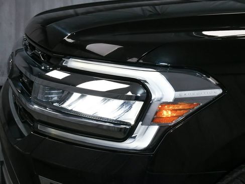 Used 2023 Ford Expedition Limited AWD/4WD image 79