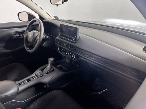 Used 2023 Honda HR-V LX image 26