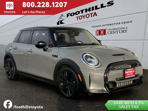Used 2022 MINI Cooper S image 1