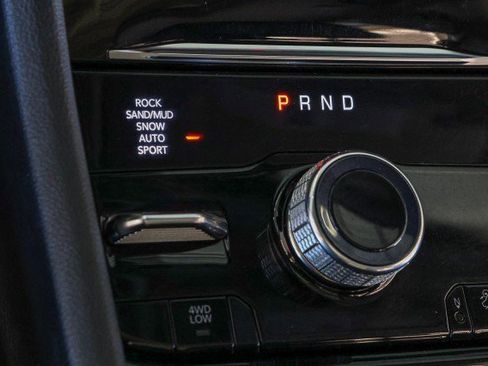 Used 2022 Jeep Grand Cherokee Limited 4xe image 23