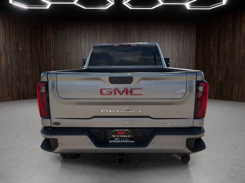 Used 2024 GMC Sierra 2500 Denali w/ Denali Reserve Package AWD/4WD image 6