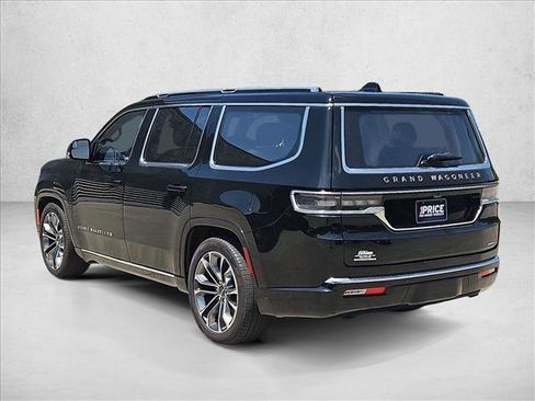 Used 2023 Jeep Grand Wagoneer Series III AWD/4WD image 8