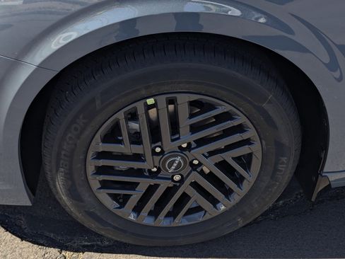 New 2026 Nissan Sentra SV w/ Floor Mat Package image 7