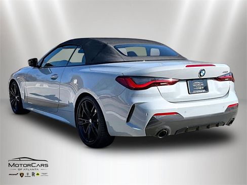 Used 2022 BMW 430i Convertible w/ M Sport Package image 11