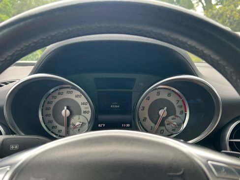 Used 2015 Mercedes-Benz SLK 250 w/ Premium Package image 26