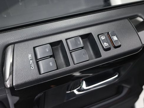 Used 2021 Toyota 4Runner Venture w/ Moonroof Package AWD/4WD image 11