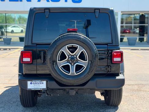 Used 2020 Jeep Wrangler Unlimited Sport S AWD/4WD image 10