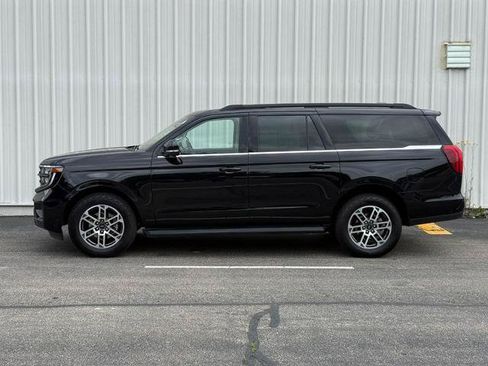 Certified 2025 Ford Expedition Max Active AWD/4WD image 2