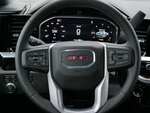 New 2026 GMC Sierra 1500 Elevation w/ X31 Off-Road Package AWD/4WD image 8