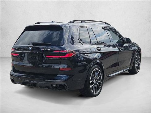 Used 2024 BMW X7 M60i w/ Executive Package image 5