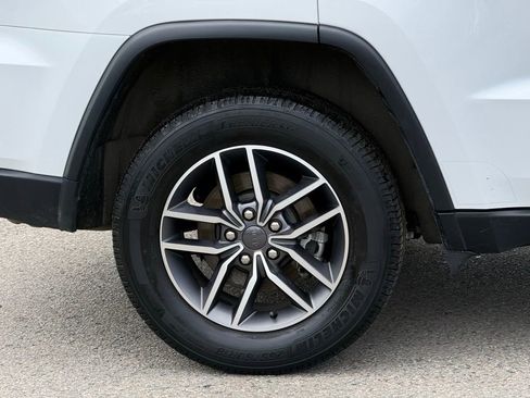 Used 2021 Jeep Grand Cherokee Limited image 7